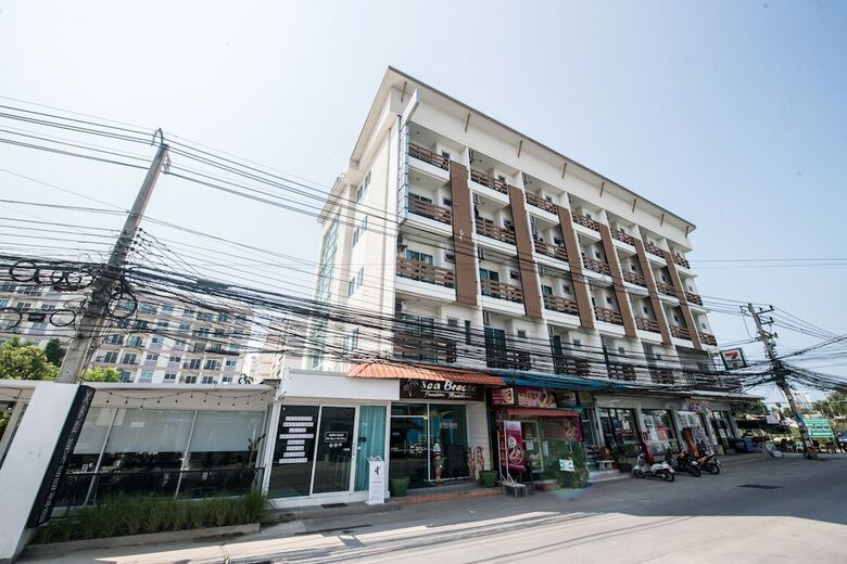 Hotel Oyo 371 Sea Breeze Residence