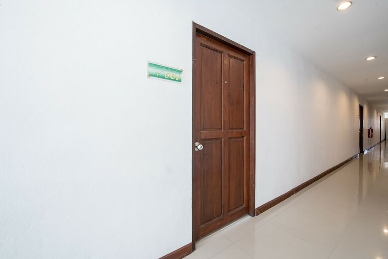 Hotel Oyo 371 Sea Breeze Residence