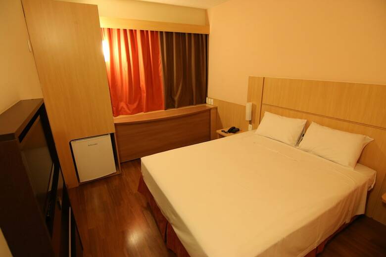 Hotel Samba Itabora�