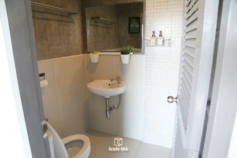 Hotel Hcube Bkk