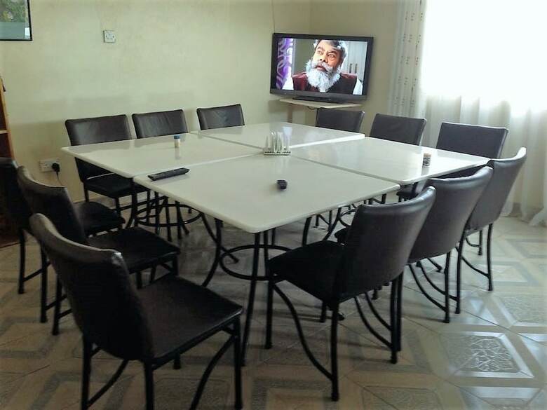 Hotel Nairobi Transit Lounge