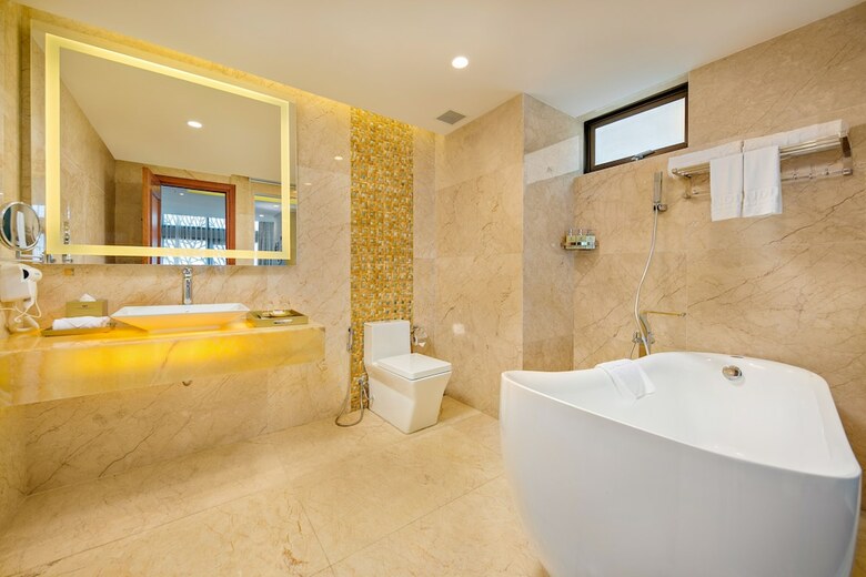 Mandila Beach Hotel Danang