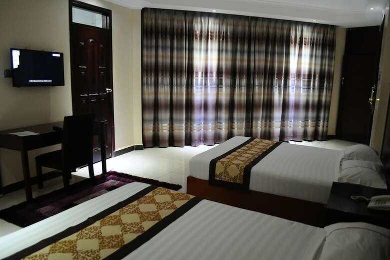 Namayiba Park Hotel