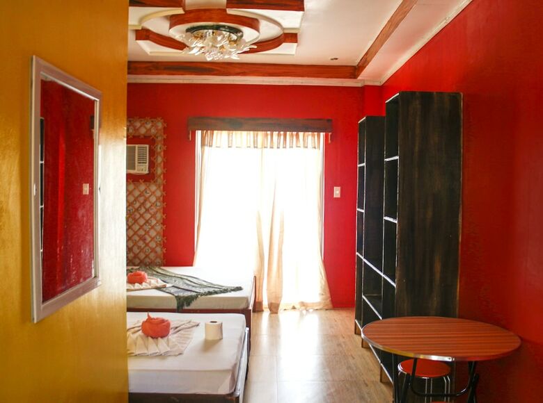 Hotel Pagudpud Rinnovati Beach Resort