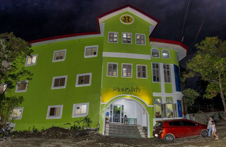 Hotel Pagudpud Rinnovati Beach Resort
