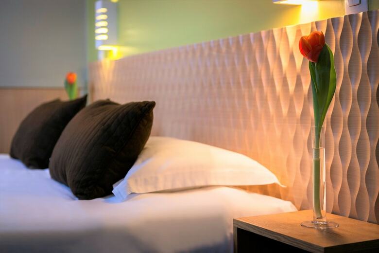 Hotel Glasgow Monceau Paris By Patrick Hayat