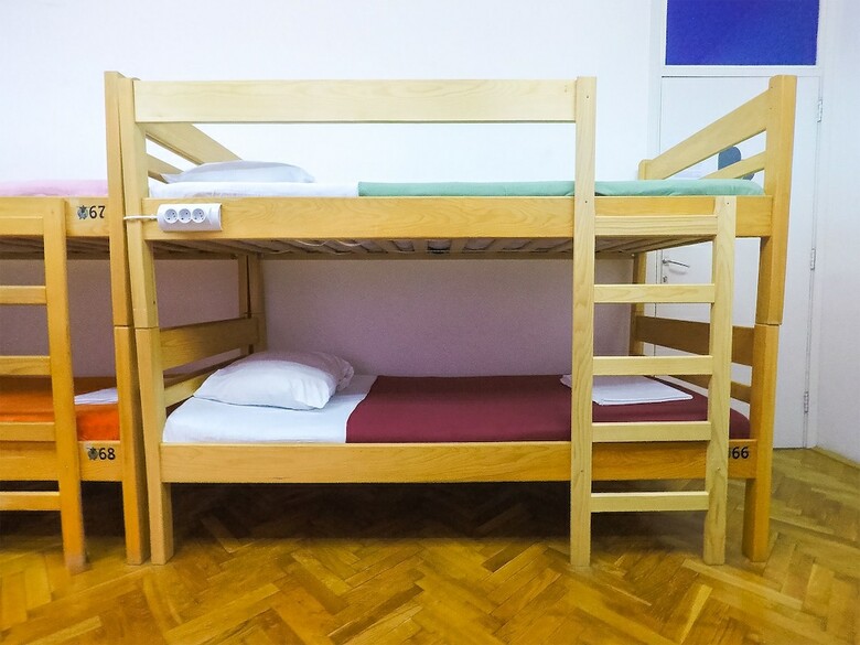 Hostal Whole Wide World Hostel & Bar