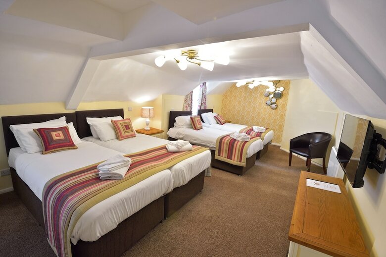 Posada The Royal Victoria & Bull Hotel