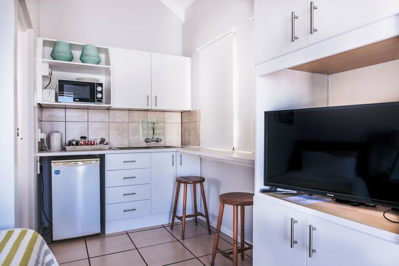 Hotel Asgard Valhalla Self Catering