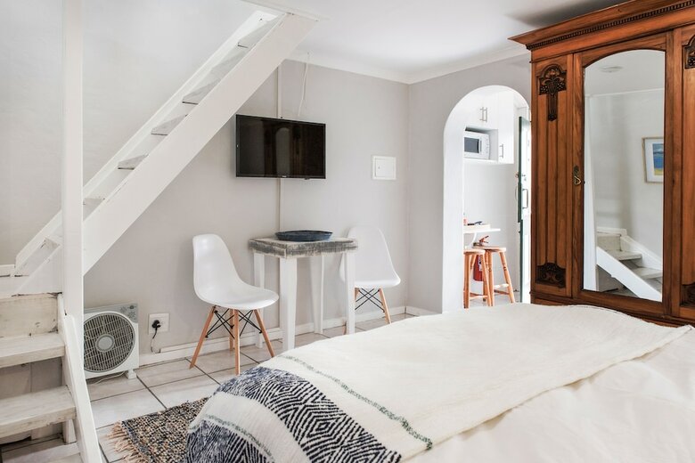 Hotel Asgard Valhalla Self Catering