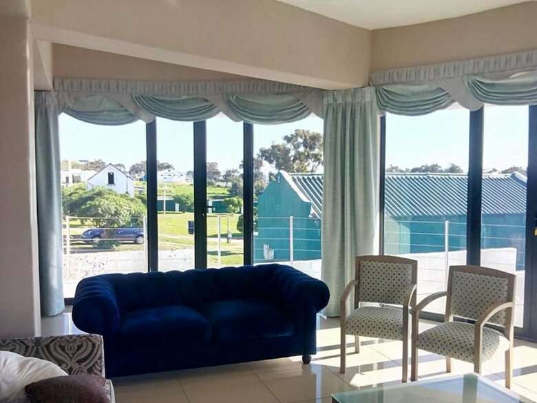 St Helena Bay Hotel