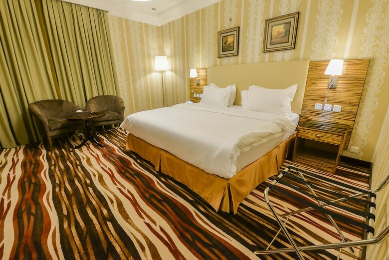 Crown Town Hotel