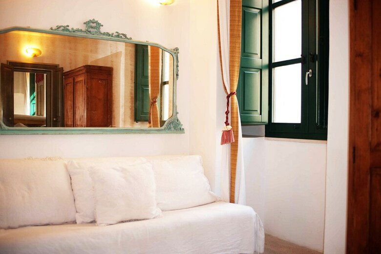 Salapolis Luxury Apartments
