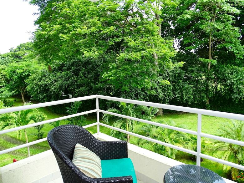 Apartamentos Jaco Beach Condos