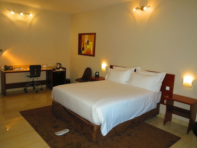 Hotel Castelo Branco