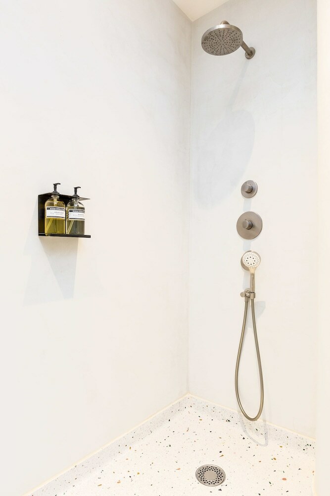 Kith & Kin Boutique Apartments