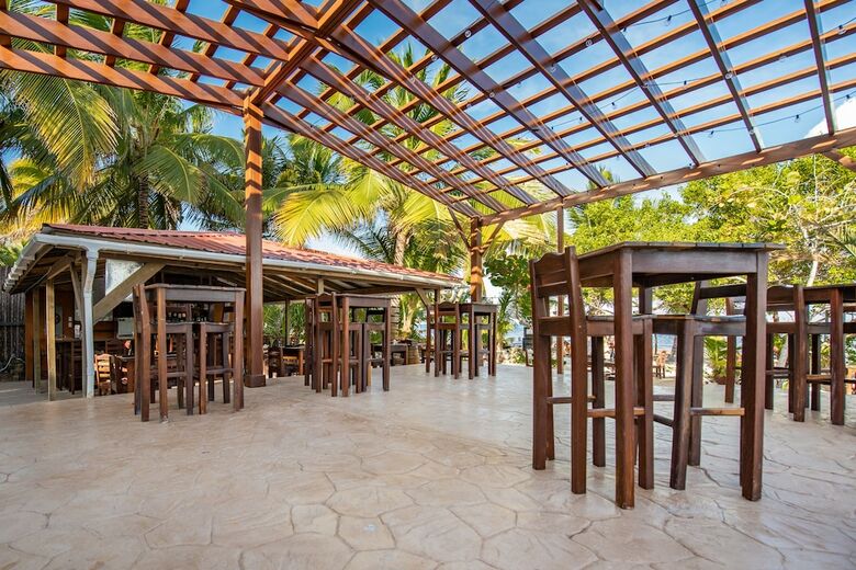 Hotel Bella Vista Guesthouse & Cabins