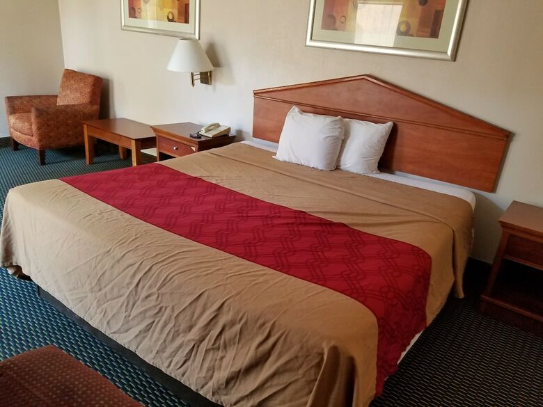Motel Super Inn