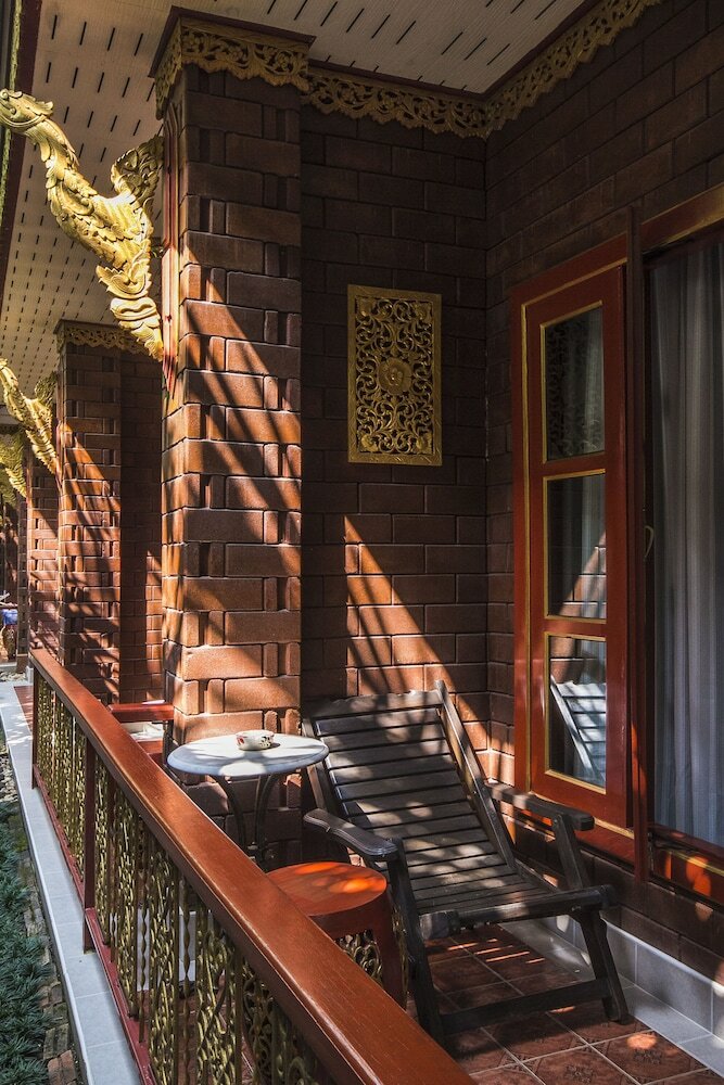 Hotel Irawadee Resort