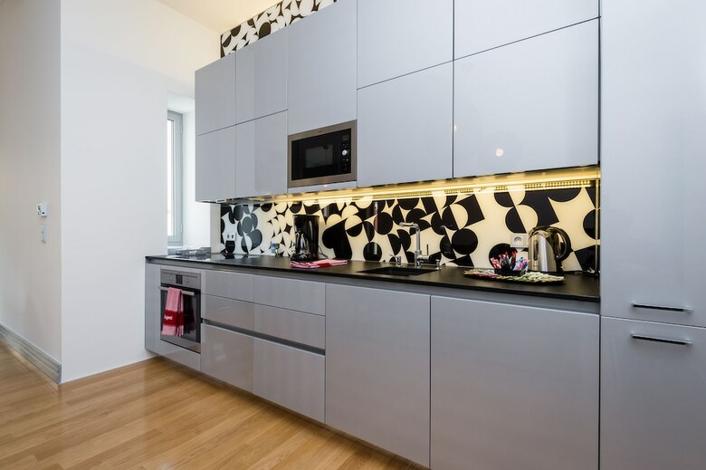 Empirent Aquarius Apartments