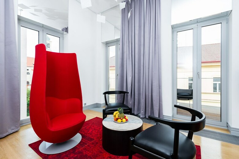 Empirent Aquarius Apartments