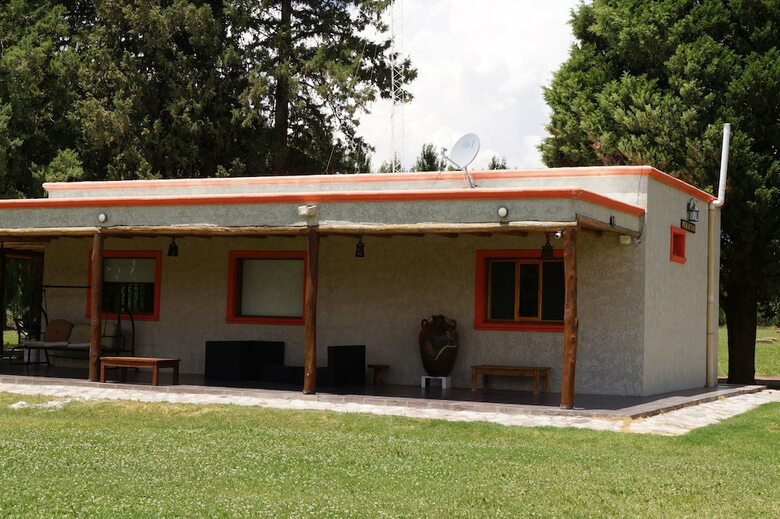Complejo R�o Los Patos - Caba�as Y Hostel
