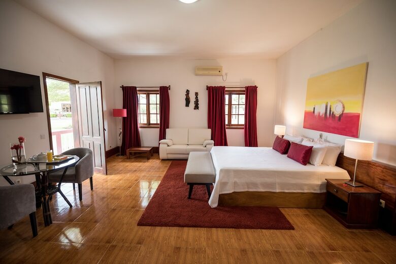 Hotel Praia