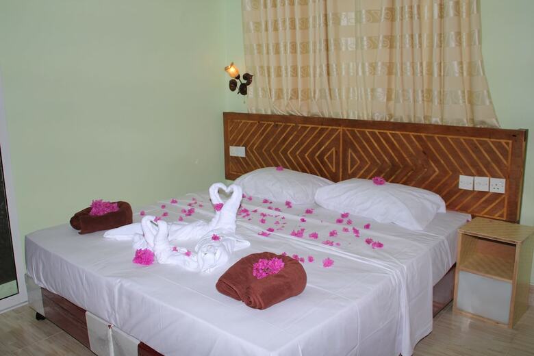 Hotel Medhufaru Inn
