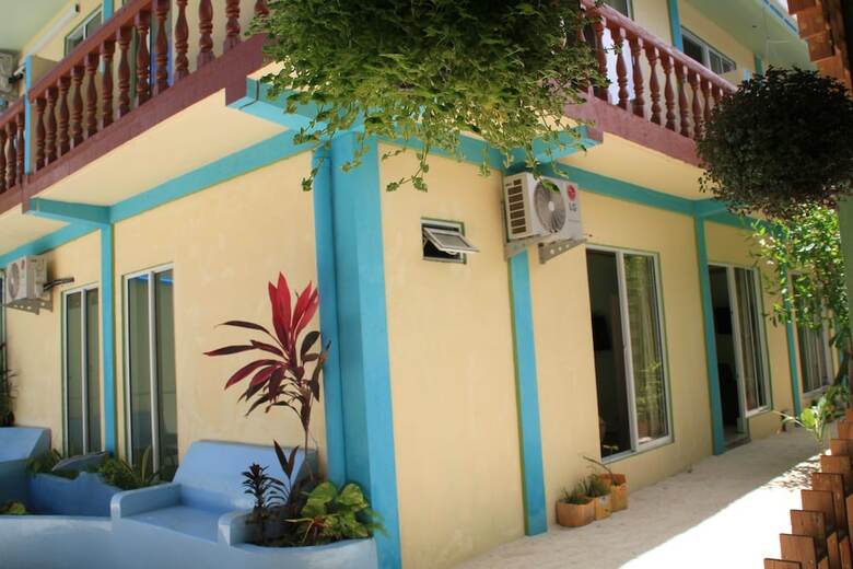 Hotel Medhufaru Inn
