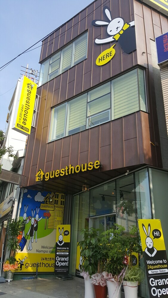 Hotel 24 Guesthouse Nampo Station
