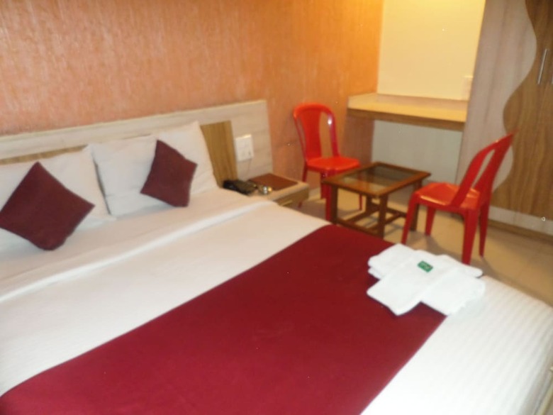 Hotel Neelam Executive