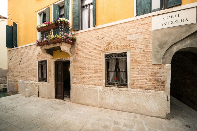 Hotel Ca' Lavezzera