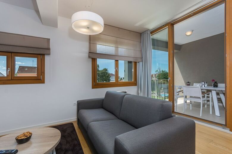 Apartamentos Maj Residence