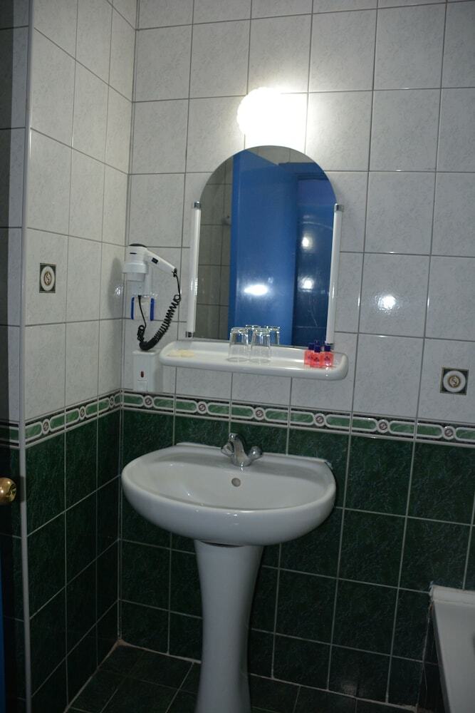 Sea Center Hotel