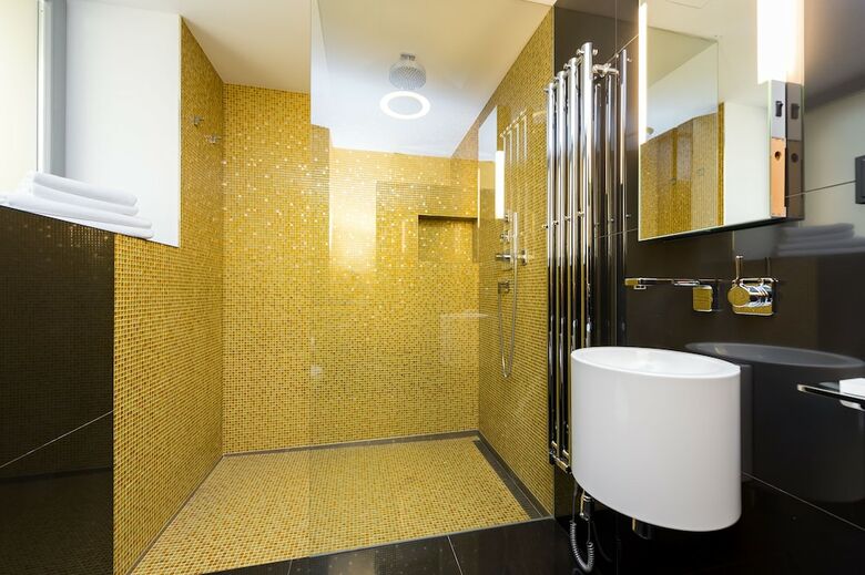 Empirent Grand Central Apartments