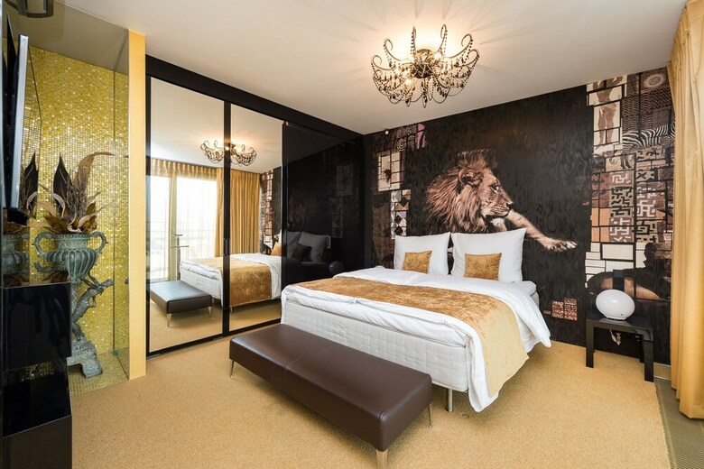 Empirent Grand Central Apartments