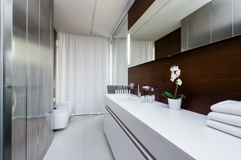 Empirent Grand Central Apartments