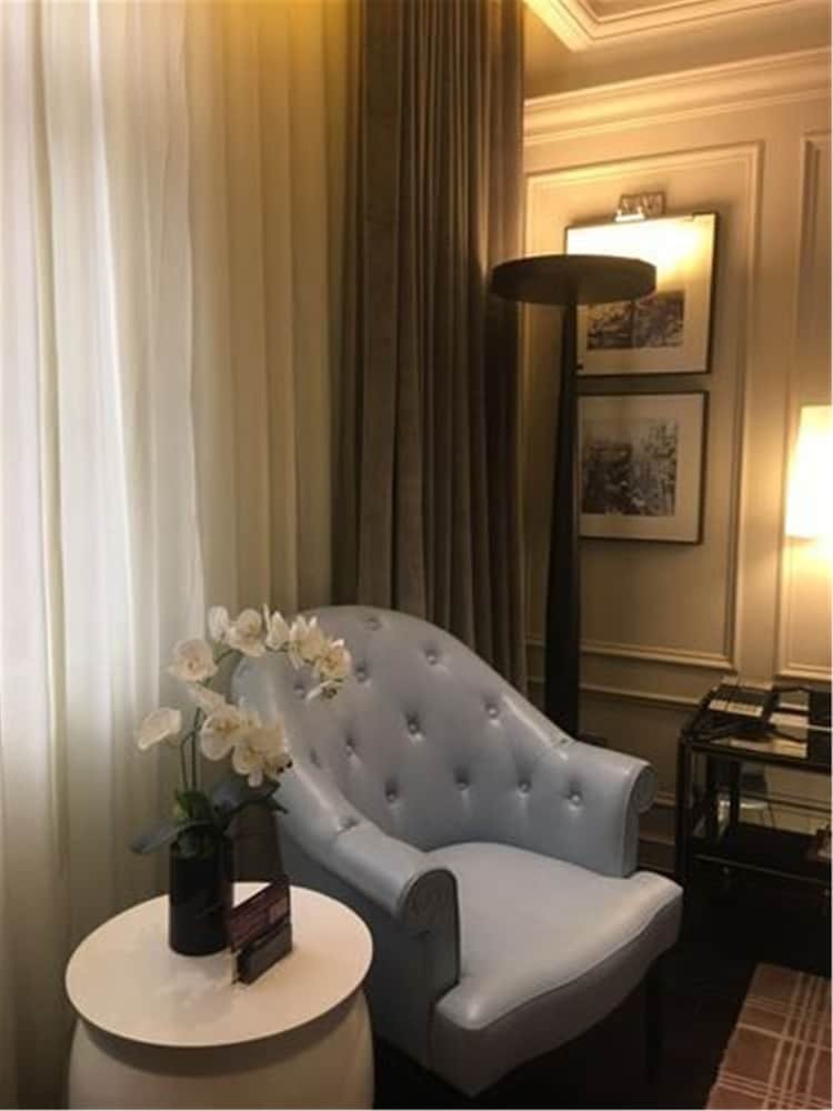Hotel Golden Tulip Bund New Asia