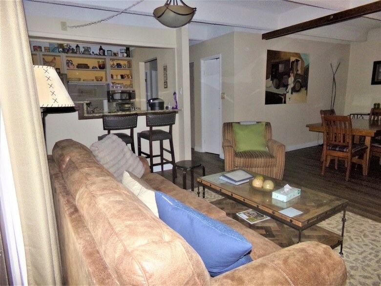 Ten Mile Island 2 Bed Plus Den
