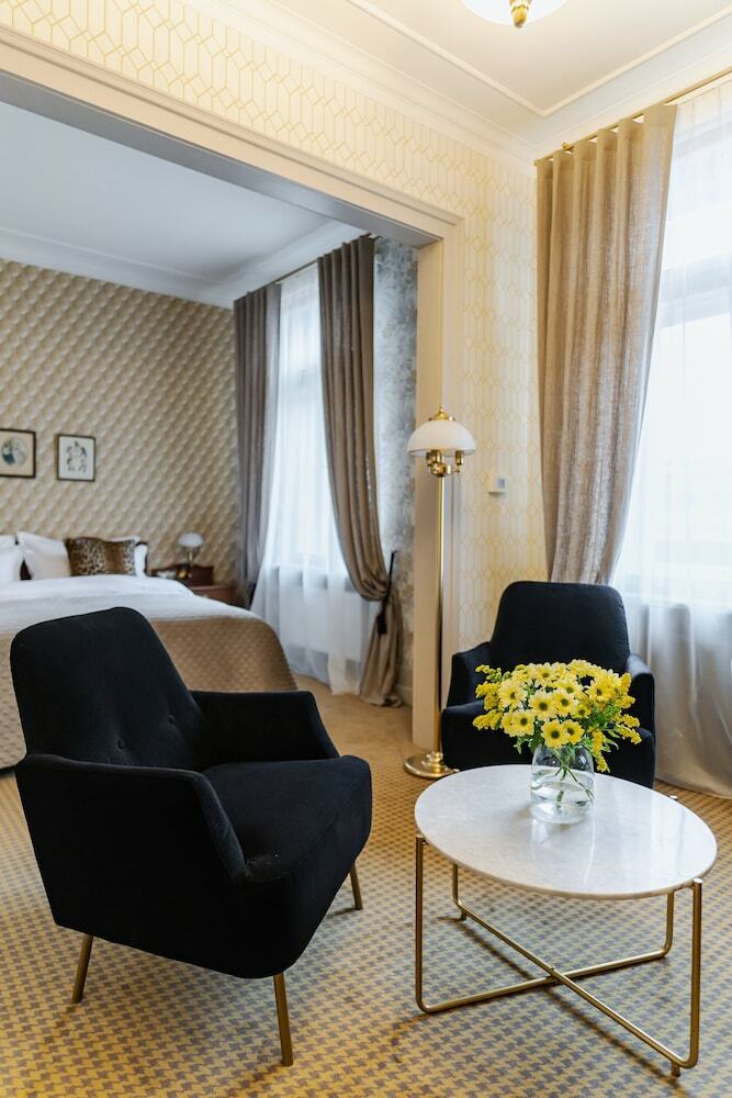Hotel Francuski