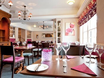 Mercure White Horse Hotel