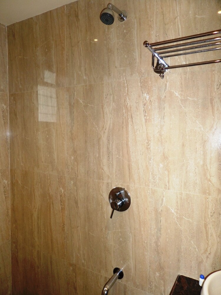 Hotel Rajvikas Residency