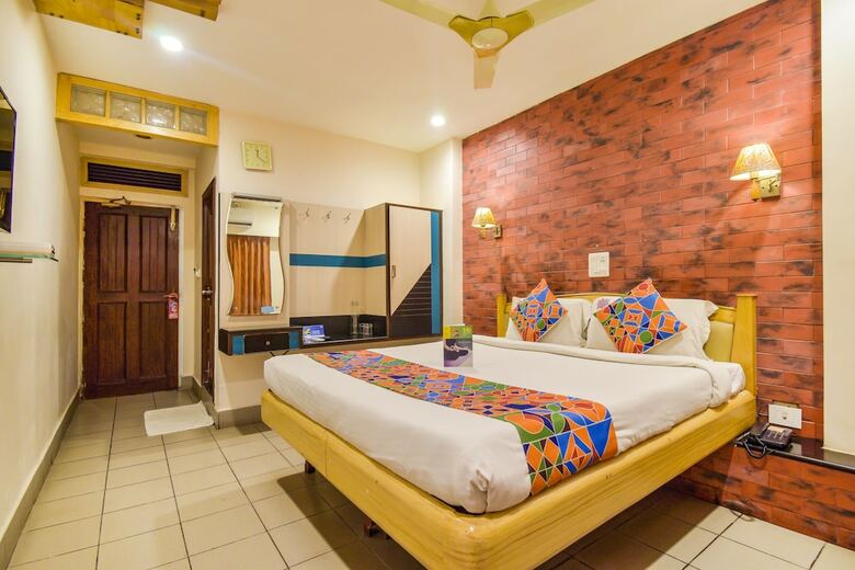 Fabhotel Kinnera Comforts Daba Garden