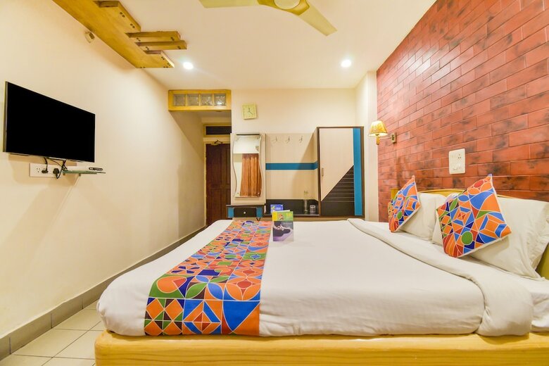 Fabhotel Kinnera Comforts Daba Garden