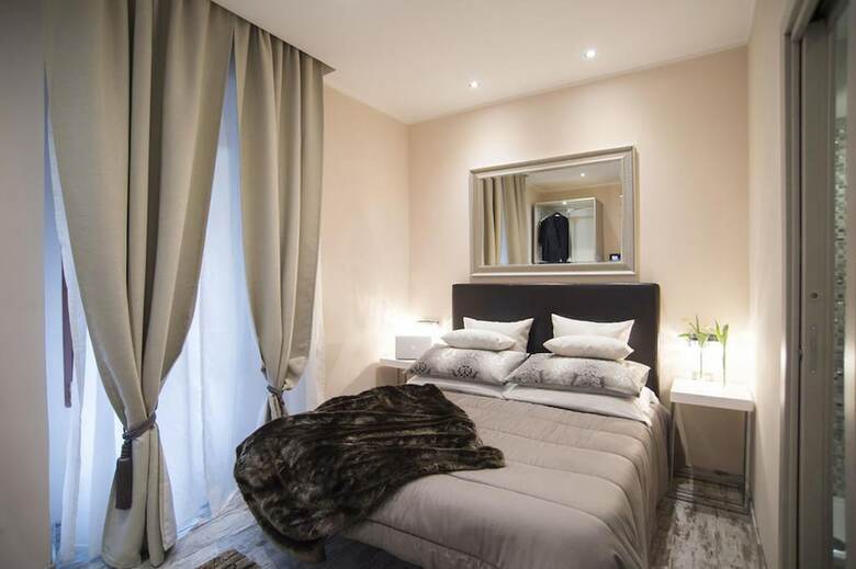 Hotel Colonna 18