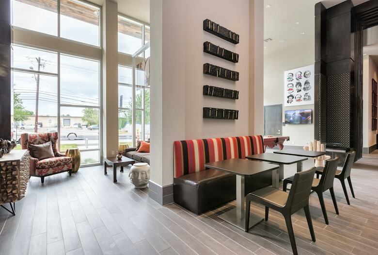 Aparthotel Staylo Austin 2 Bedroom Suites