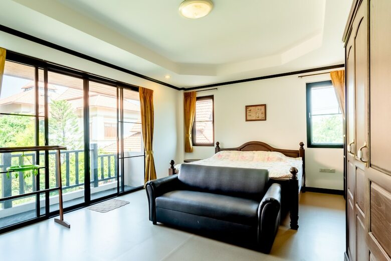 Hotel Primrose Place