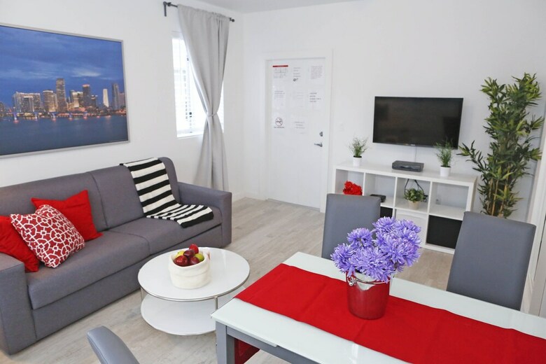 Apartamentos Delfino Suites South Beach By Red Group Rentals