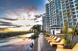 Aparthotel Csuites At 8 Newtown Residences