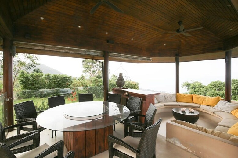 5 Bedroom Seaview Villa Bang Por
